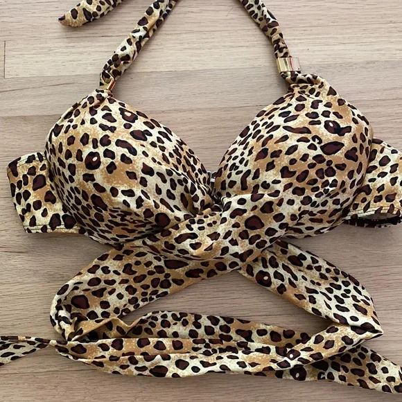Leopard Print Bikini Set - Picture 2 of 7